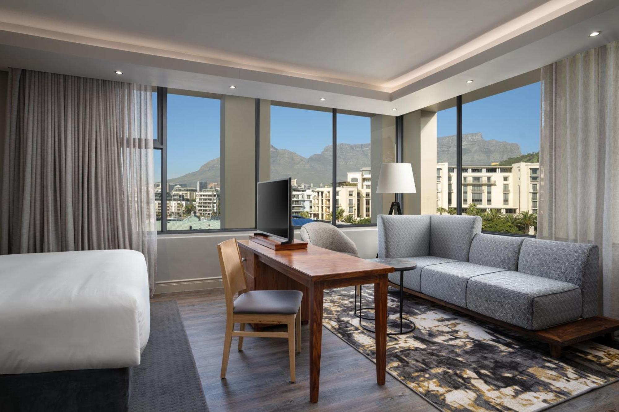 Protea Hotel By Marriott Cape Town Waterfront Breakwater Lodge Kültér fotó