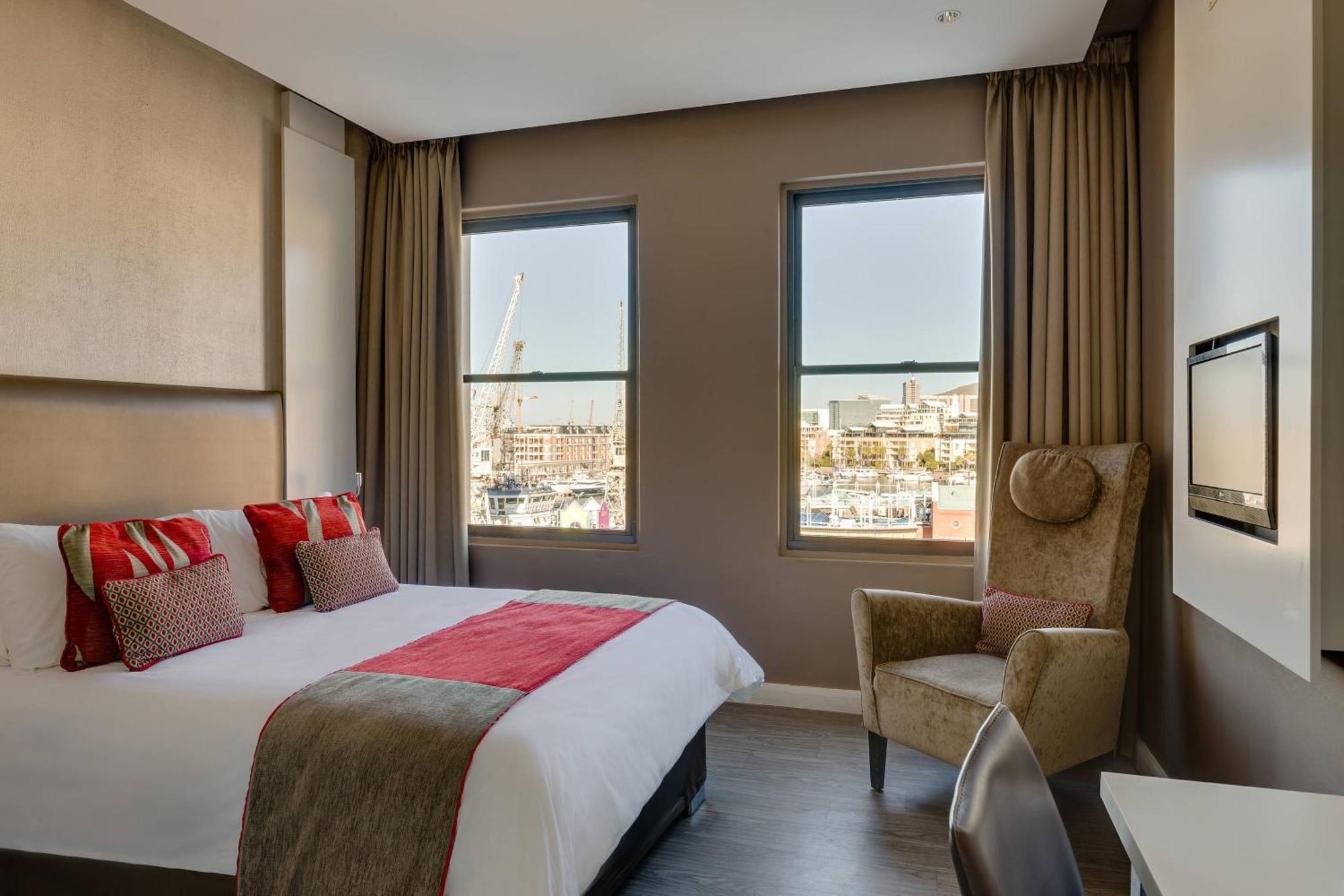 Protea Hotel By Marriott Cape Town Waterfront Breakwater Lodge Kültér fotó